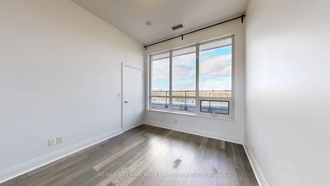 Photo 25 at 617 - 399 Spring Garden Avenue, Willowdale East, Toronto