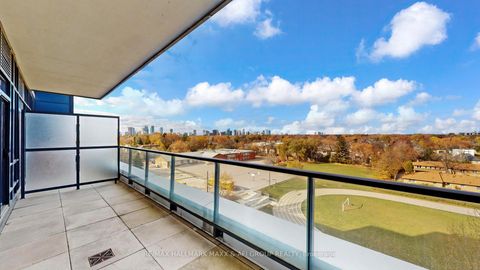 Photo 36 at 617 - 399 Spring Garden Avenue, Willowdale East, Toronto