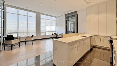 Photo 46 at 617 - 399 Spring Garden Avenue, Willowdale East, Toronto