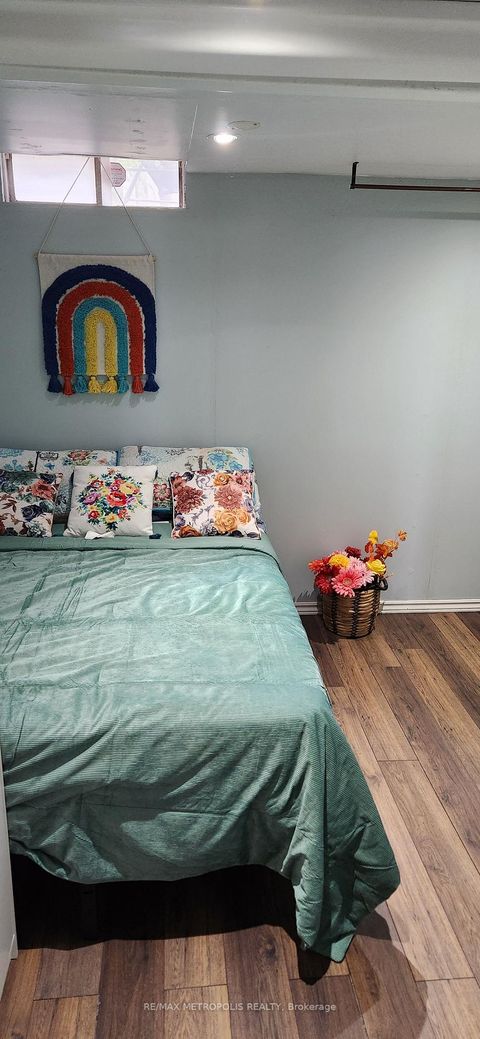 Photo 14 at 8 - 21 Rockwood Drive, Cliffcrest, Toronto