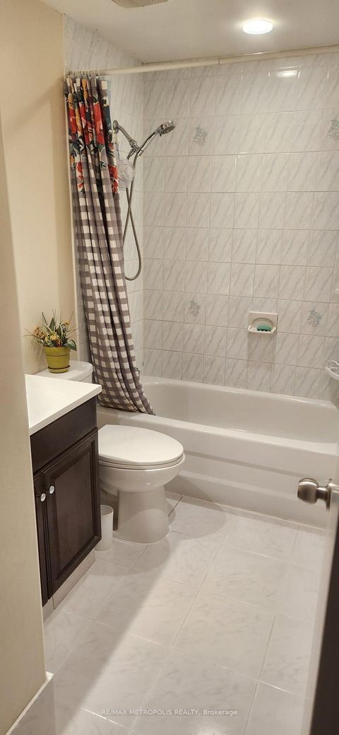 Photo 18 at 8 - 21 Rockwood Drive, Cliffcrest, Toronto