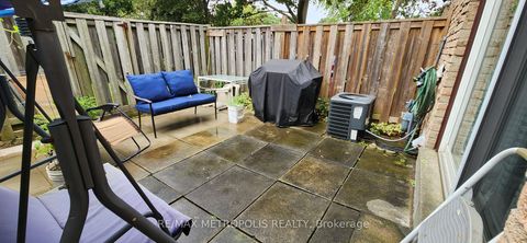 Photo 25 at 8 - 21 Rockwood Drive, Cliffcrest, Toronto