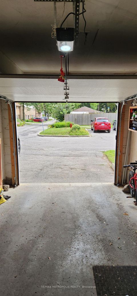 Photo 29 at 8 - 21 Rockwood Drive, Cliffcrest, Toronto