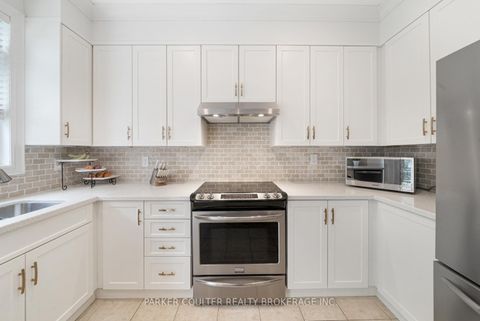 Photo 11 at 53 Tudor Crescent, Shore, Barrie