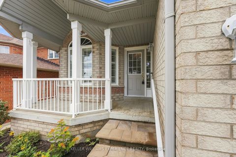 Photo 2 at 7 Stanley Street, East Bayfield, Barrie