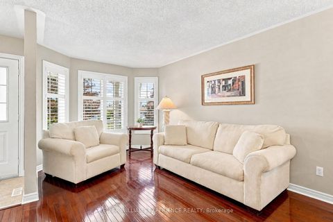 Photo 4 at 7 Stanley Street, East Bayfield, Barrie