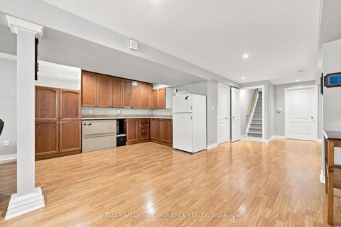 Photo 25 at 7 Stanley Street, East Bayfield, Barrie