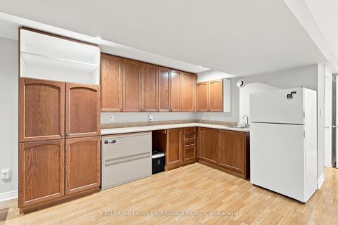 Photo 26 at 7 Stanley Street, East Bayfield, Barrie