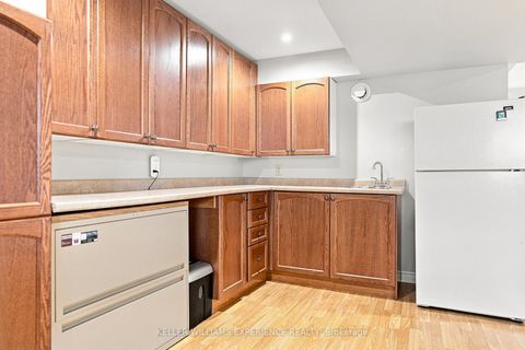 Photo 27 at 7 Stanley Street, East Bayfield, Barrie