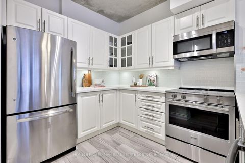 Photo 3 at 503 - 36 Charlotte Street, Waterfront Communities C1, Toronto