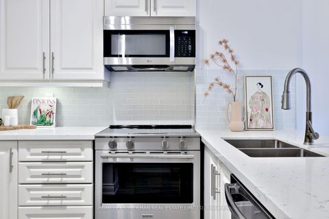Photo 5 at 503 - 36 Charlotte Street, Waterfront Communities C1, Toronto