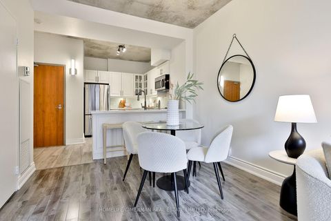 Photo 11 at 503 - 36 Charlotte Street, Waterfront Communities C1, Toronto