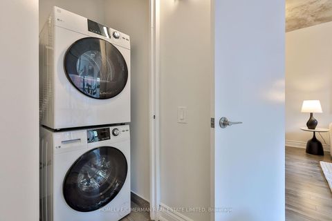 Photo 27 at 503 - 36 Charlotte Street, Waterfront Communities C1, Toronto