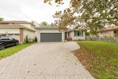 Photo 1 at 117 Rose Street, Wellington, Barrie