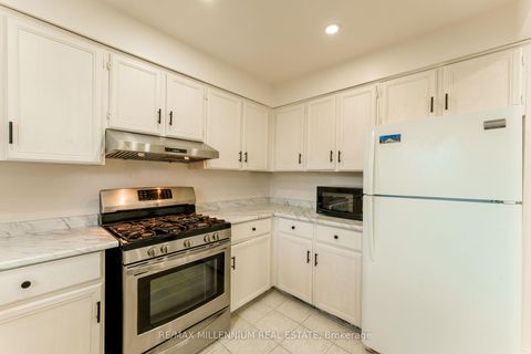 Photo 12 at 117 Rose Street, Wellington, Barrie
