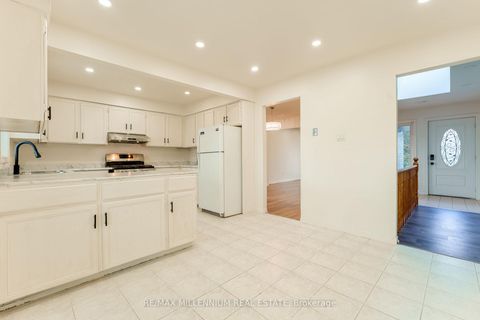 Photo 14 at 117 Rose Street, Wellington, Barrie