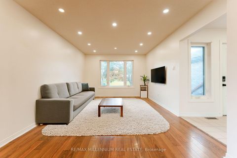 Photo 17 at 117 Rose Street, Wellington, Barrie