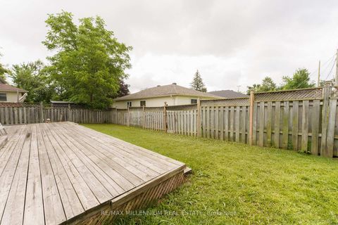 Photo 42 at 117 Rose Street, Wellington, Barrie