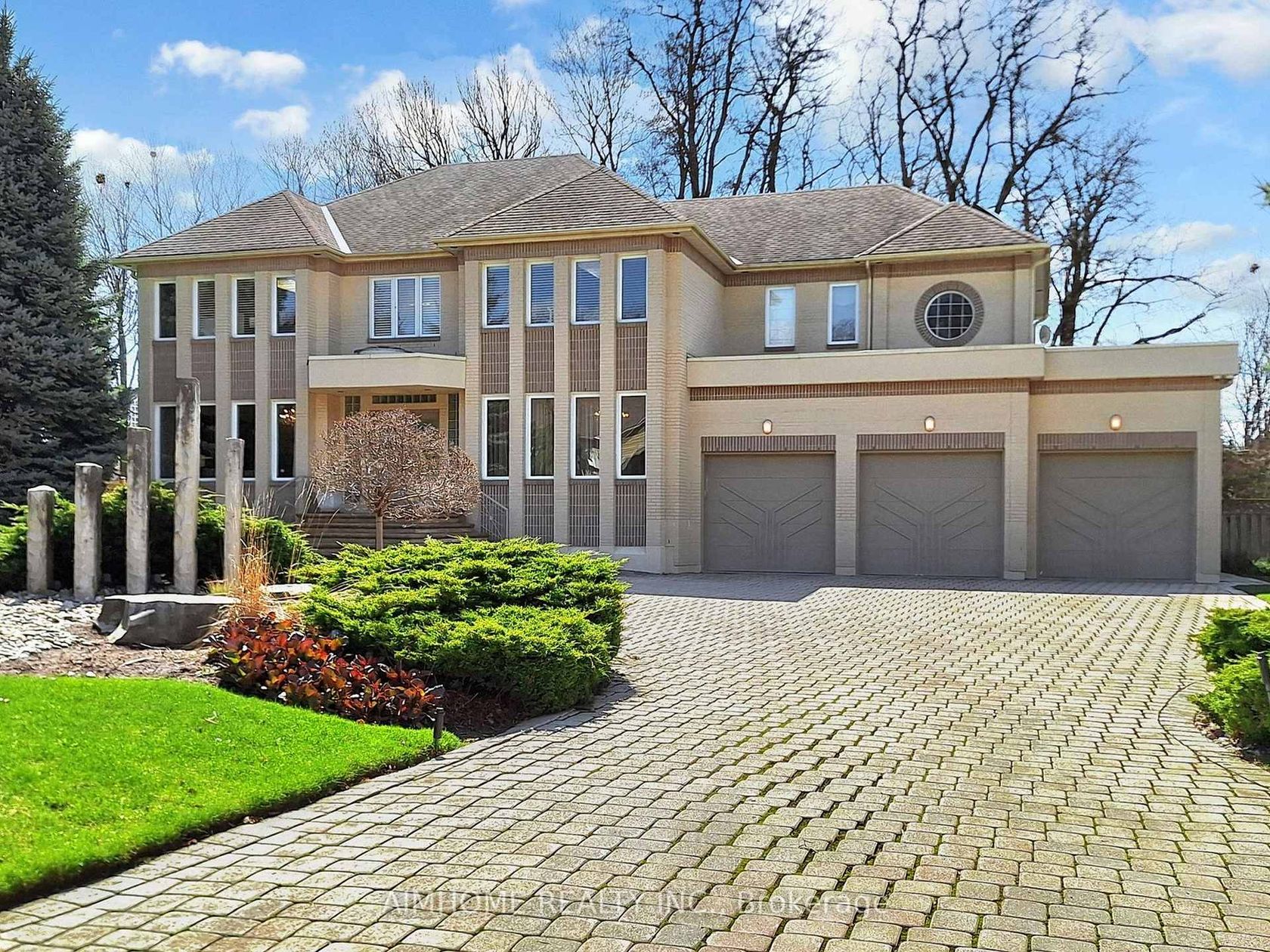 145 Renaissance Court, Beverley Glen, Vaughan photo 7