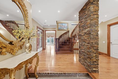 Photo 5 at 215 Velmar Drive, East Woodbridge, Vaughan
