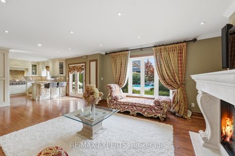 Photo 9 at 215 Velmar Drive, East Woodbridge, Vaughan