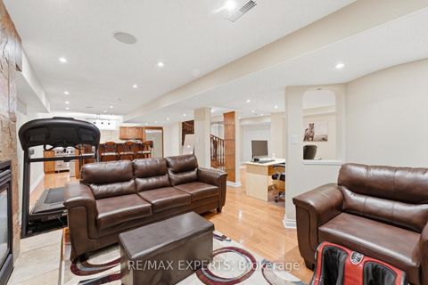 Photo 32 at 215 Velmar Drive, East Woodbridge, Vaughan