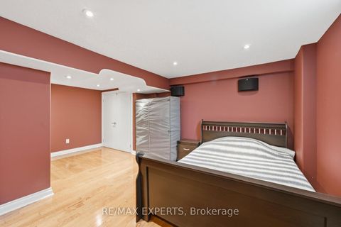 Photo 35 at 215 Velmar Drive, East Woodbridge, Vaughan