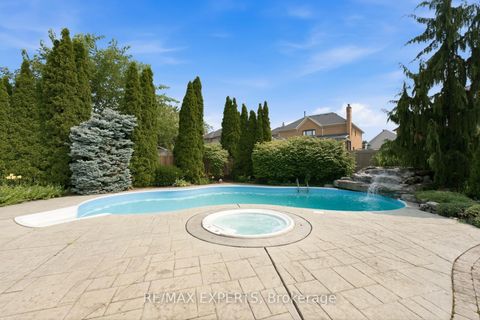 Photo 39 at 215 Velmar Drive, East Woodbridge, Vaughan
