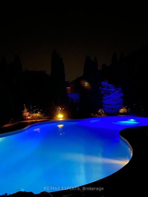 Photo 46 at 215 Velmar Drive, East Woodbridge, Vaughan