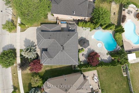 Photo 47 at 215 Velmar Drive, East Woodbridge, Vaughan