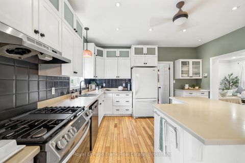 Photo 11 at 246 Cochrane Street, Port Perry, Scugog