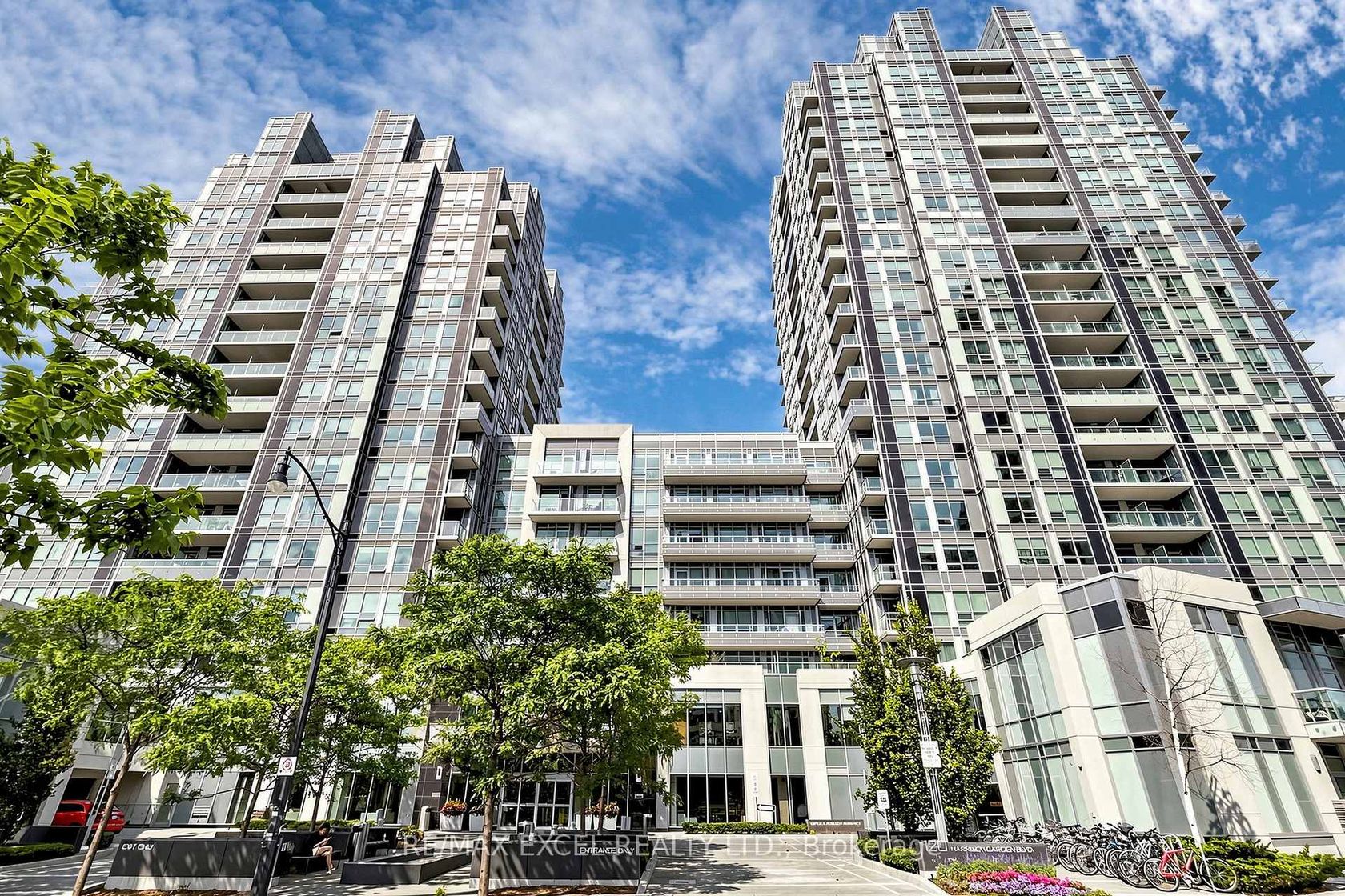 906 - 120 Harrison Garden Boulevard, Willowdale East, Toronto 