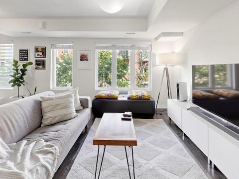 Photo 1 at 213 - 20 Foundry Avenue N, Junction, Toronto