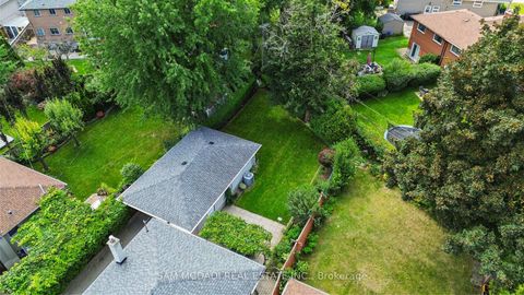 Photo 4 at 248 Wellesworth Drive, West Deane, Toronto