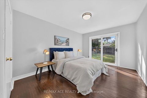 Photo 24 at 100 Merkley Square, Morningside, Toronto