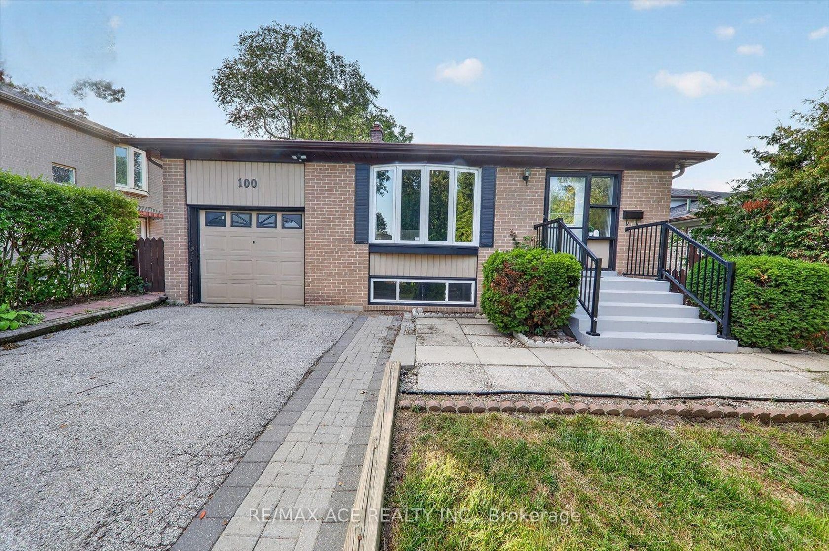 100 Merkley Square, Morningside, Toronto 