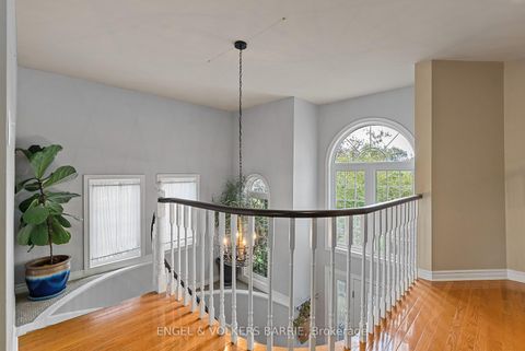 Photo 15 at 19 Grand Forest Drive, Bayshore, Barrie
