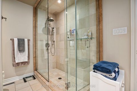 Photo 32 at 19 Grand Forest Drive, Bayshore, Barrie