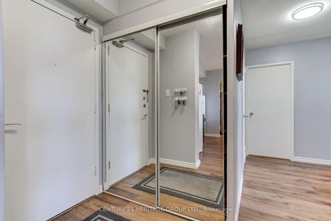 Photo 4 at 1203 - 1360 York Mills Road, Donalda, Toronto