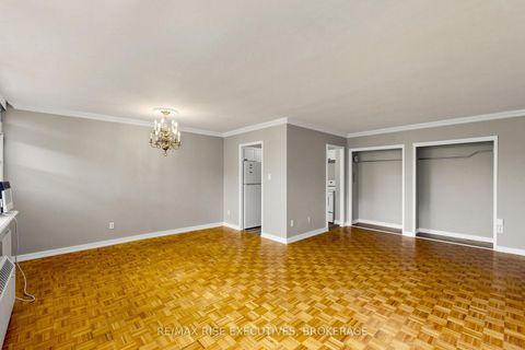Photo 13 at 304 - 160 The Donway W, Don Mills, Toronto