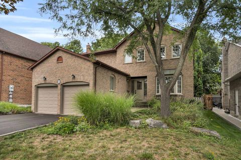 Photo 1 at 95 Gilbank Drive, Aurora Heights, Aurora