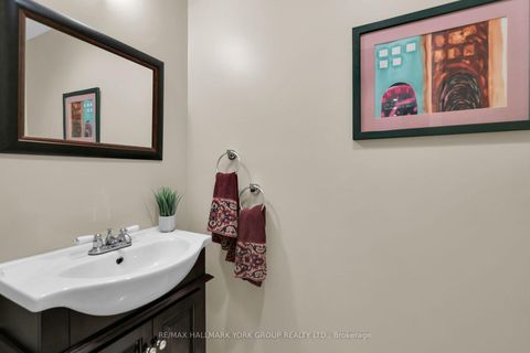 Photo 17 at 95 Gilbank Drive, Aurora Heights, Aurora