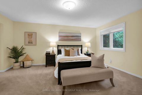 Photo 20 at 95 Gilbank Drive, Aurora Heights, Aurora