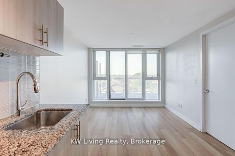 Photo 11 at 507 - 16 McAdam Avenue, Glen Park, Toronto