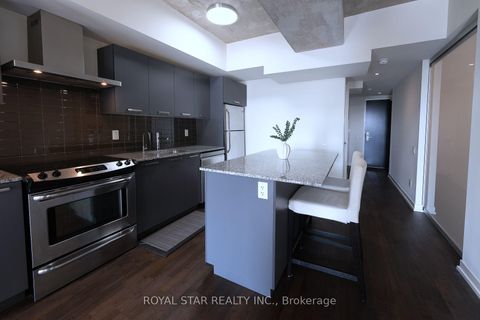 Photo 6 at 623 - 95 Bathurst Street, Waterfront Communities C1, Toronto
