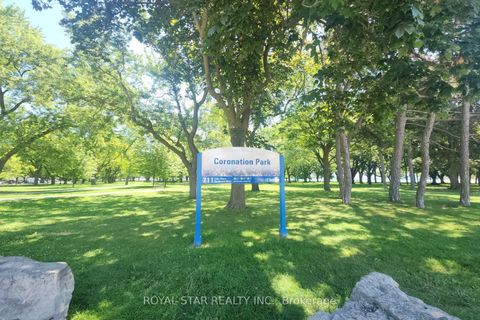Photo 32 at 623 - 95 Bathurst Street, Waterfront Communities C1, Toronto