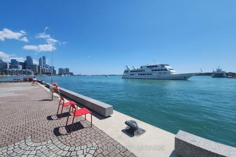 Photo 35 at 623 - 95 Bathurst Street, Waterfront Communities C1, Toronto