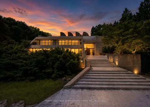 Photo 1 at 30 High Point Road, York Mills, Toronto