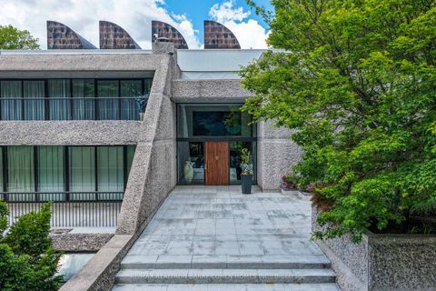 Photo 3 at 30 High Point Road, York Mills, Toronto