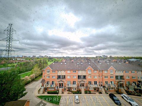 Photo 12 at 712 - 3088 Kennedy Road, Steeles, Toronto